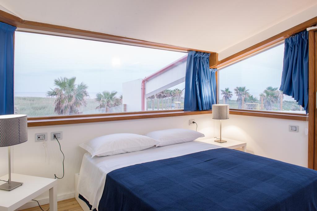 Lalena'S Garden Hotell Portopalo Di Capo Passero Eksteriør bilde
