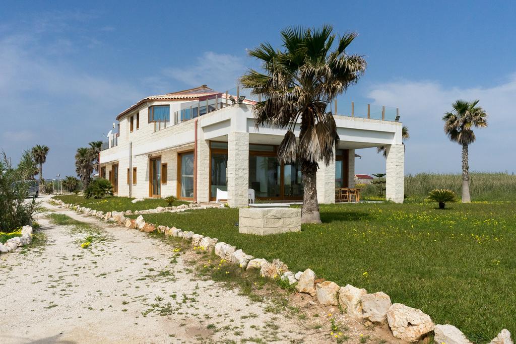 Lalena'S Garden Hotell Portopalo Di Capo Passero Eksteriør bilde